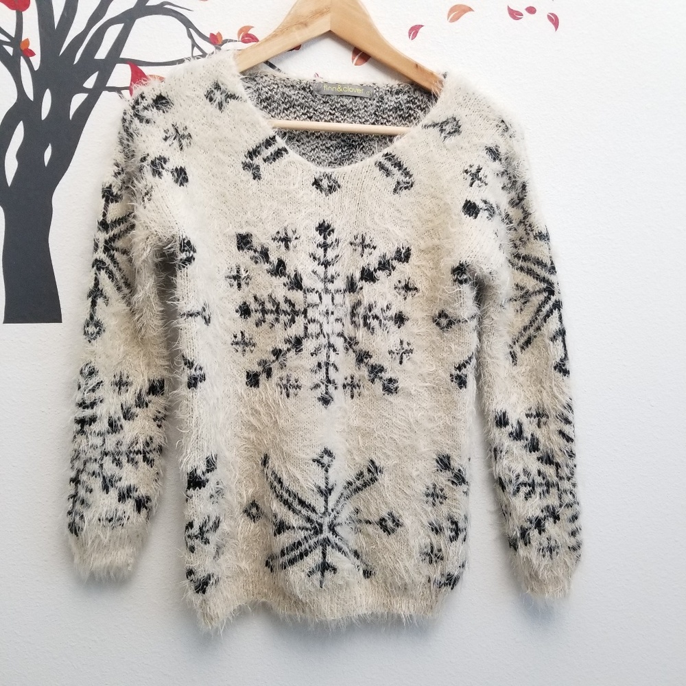 Anthropologie Finn & Clover Snowflake Sweater S